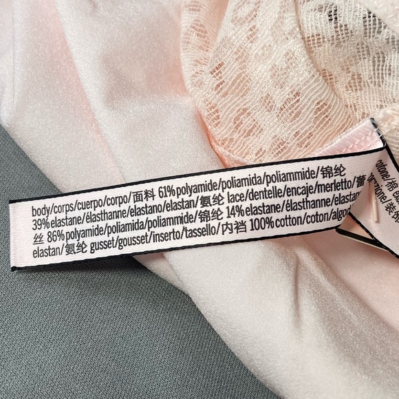 Victoria’s Secret Pink Lace Panties - Picture 14 of 16